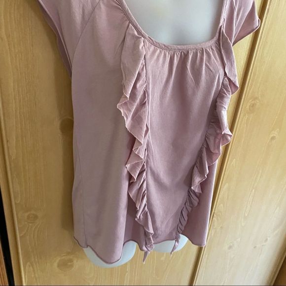 UO Kimchi Blue • Dusty Rose Frill Front Tee - Picture 13 of 15